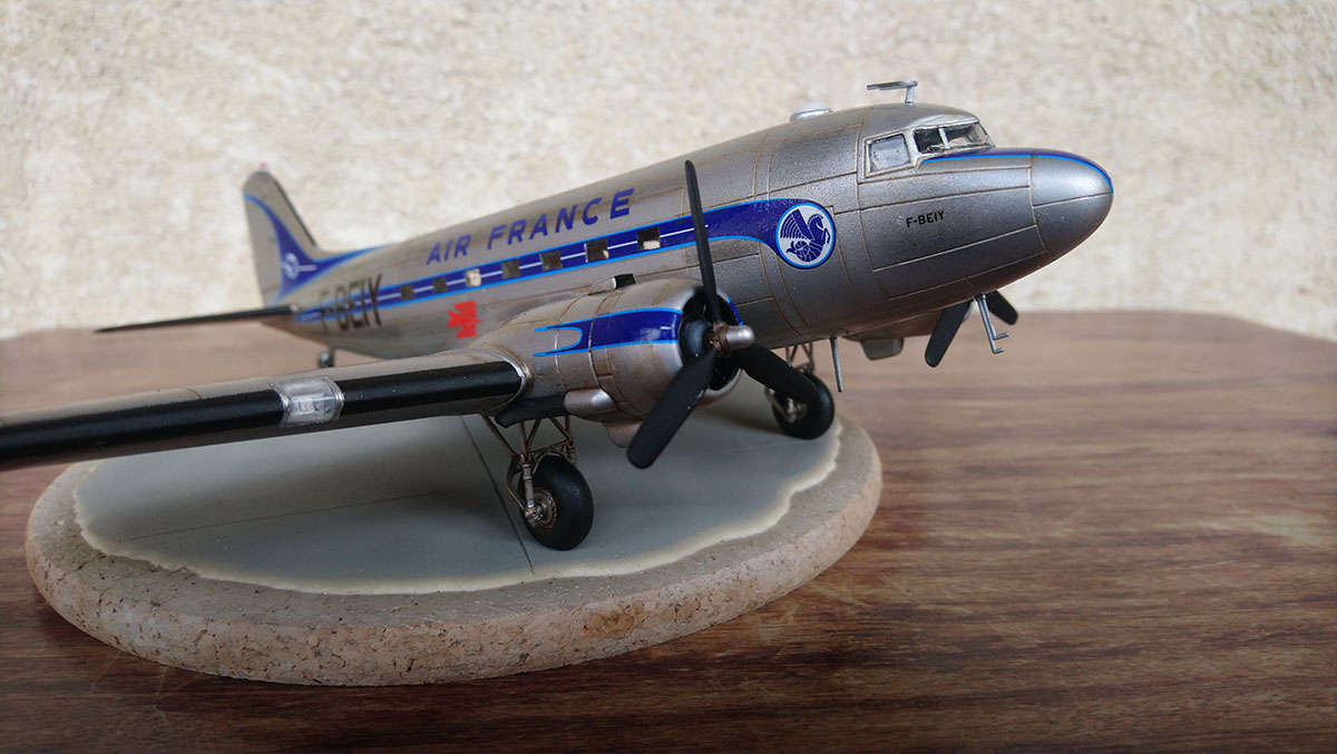 Italeri - DC3 Air France_04.JPG
