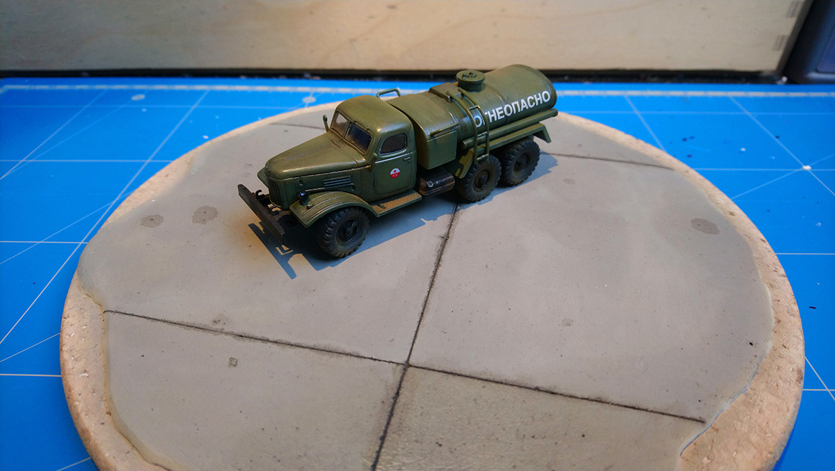 ICM - ZIL 157 Fuel Truck (URSS)_05.JPG