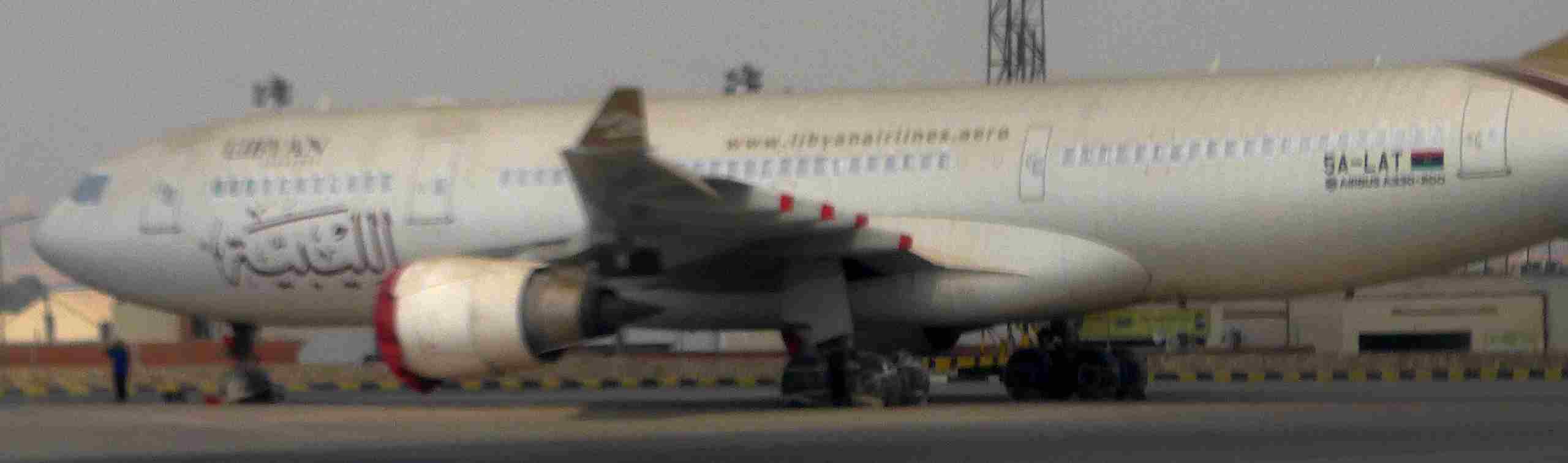 LybianAirlines-côtébabord_bis.jpg