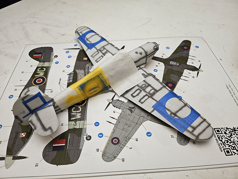 [Arma Hobby] 1/48 - Hawker Hurricane Mk II  - Page 2 File