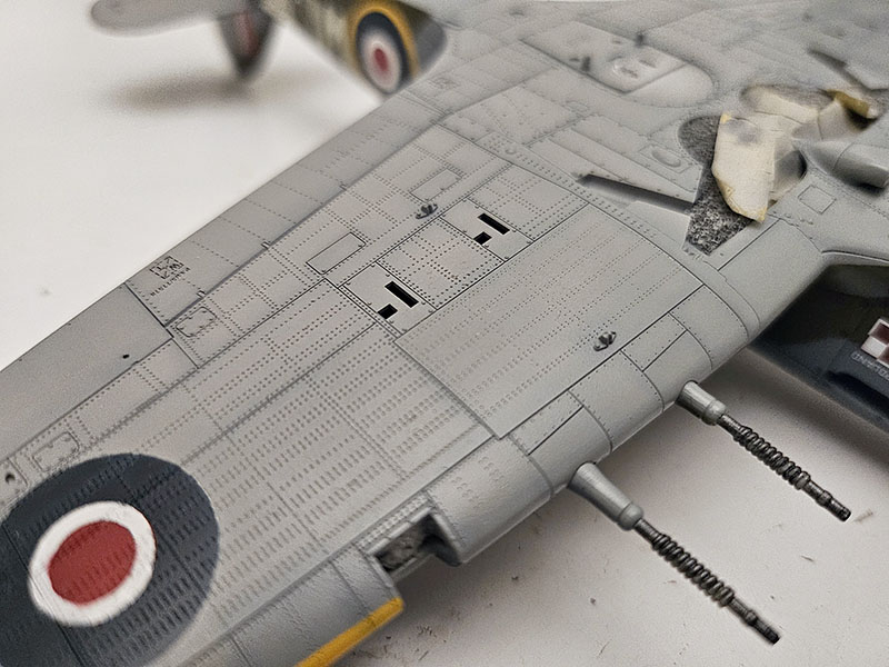 [Arma Hobby] 1/48 - Hawker Hurricane Mk II  - Page 2 File