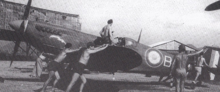SpitFrancais-C.A.Pierquet-p24(1980).jpg