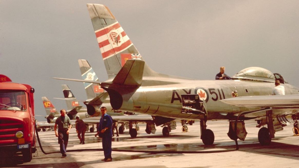 RCAF No.421 sqn Canadair CL-13B Sabre Mk.6 n°23511.jpg