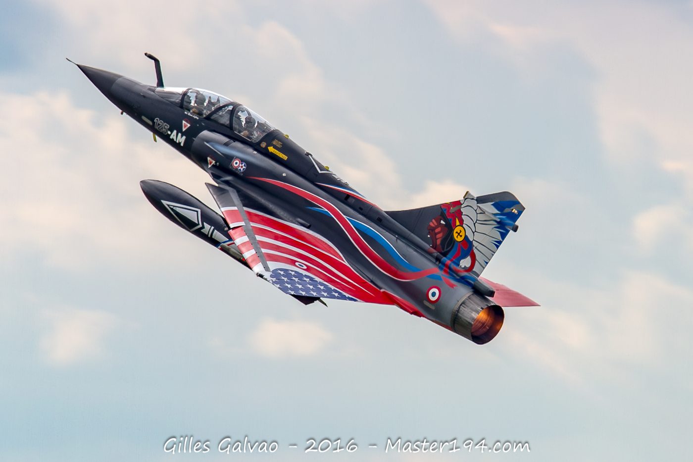 Décollage du Mirage 2000N 353